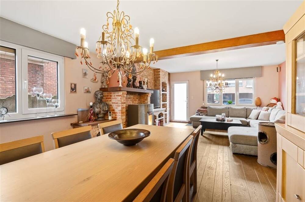 Huis te koop in Beerse 2340 349000.00€ 5 slaapkamers m² - Zoekertje 484009