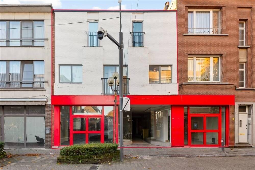 Huis te  koop in Turnhout 2300 969000.00€  slaapkamers 934.00m² - Zoekertje 484740