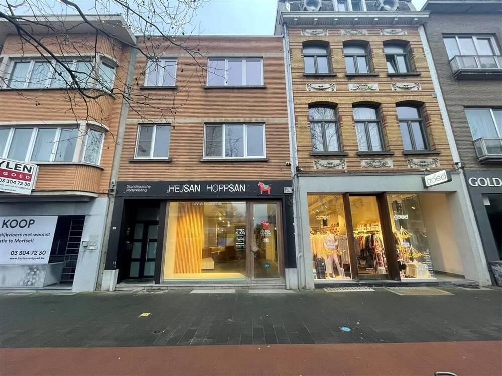 Handelszaak te  huur in Mortsel 2640 1800.00€  slaapkamers m² - Zoekertje 484627