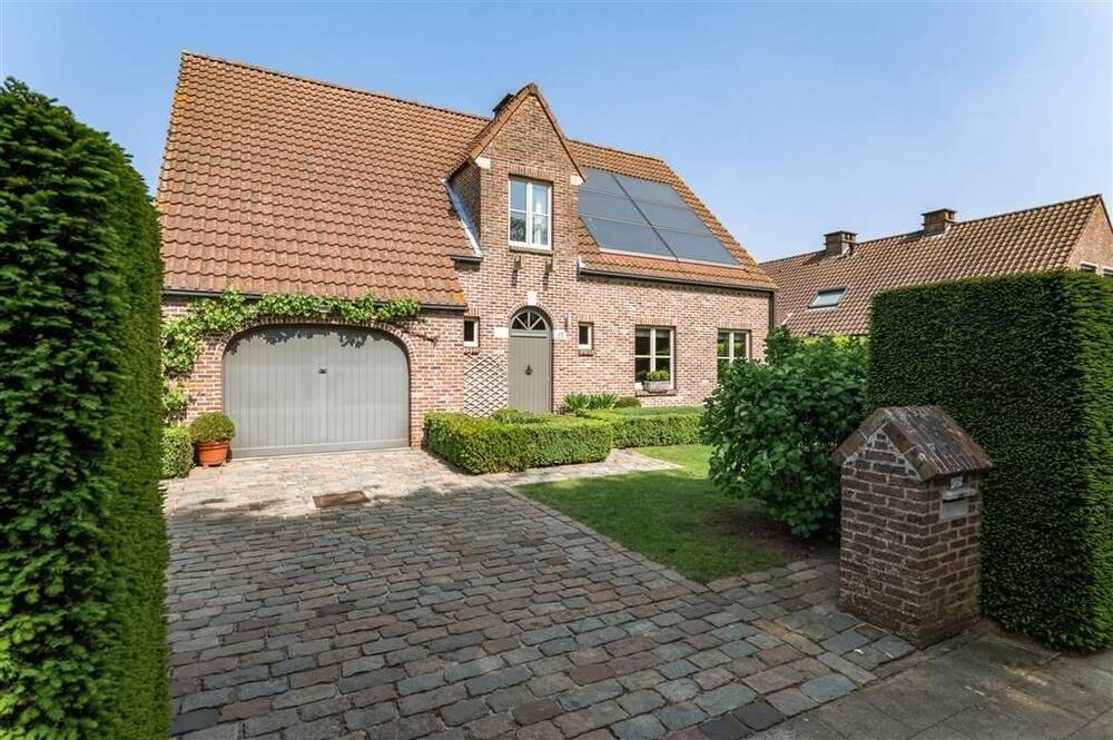 Huis te koop in Duffel 2570 675000.00€ 5 slaapkamers 215.00m² - Zoekertje 484429