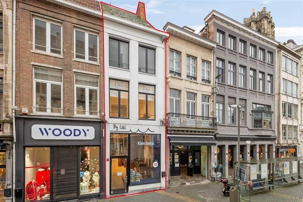 Appartementsgebouw te koop in Mechelen 2800 960000.00€ 1 slaapkamers 279.00m² - Zoekertje 484365