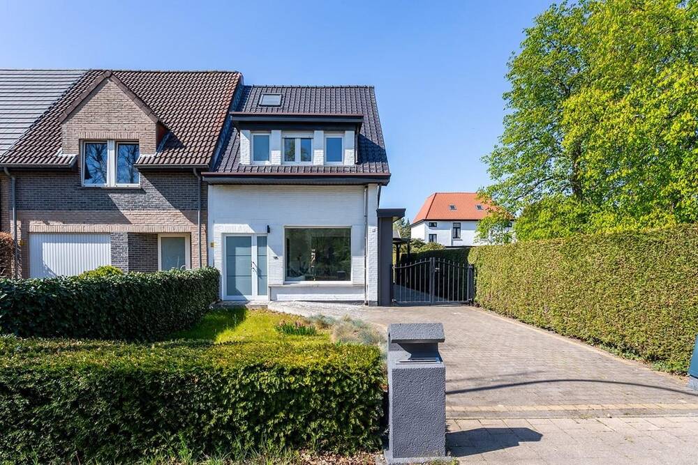 Huis te koop in Kapellen 2950 495000.00€ 3 slaapkamers 114.00m² - Zoekertje 486469