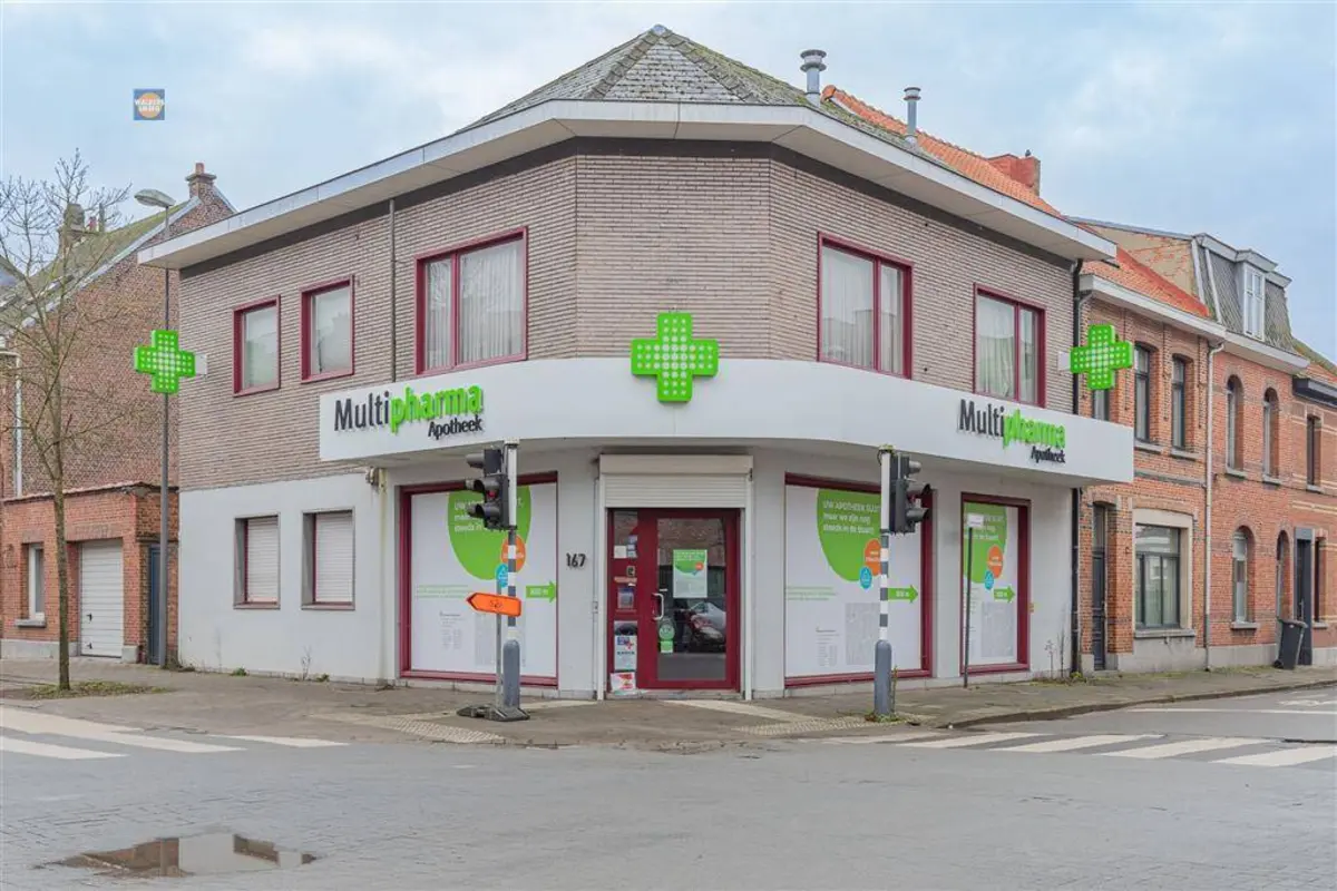 Mixgebouw te  koop in Willebroek 2830 299000.00€ 2 slaapkamers 177.00m² - Zoekertje 485825