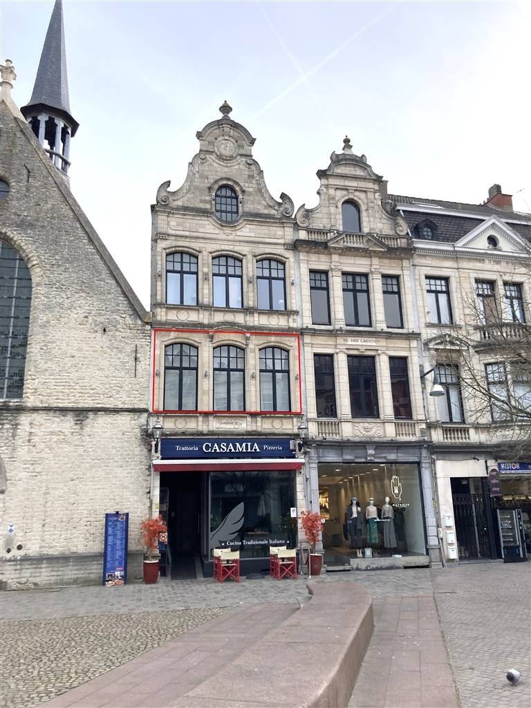 Appartement te huur in Lier 2500 850.00€ 1 slaapkamers 67.00m² - Zoekertje 485775
