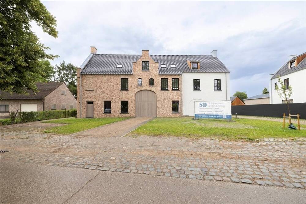 Huis te koop in Noorderwijk 2200 399000.00€ 3 slaapkamers 183.60m² - Zoekertje 485506