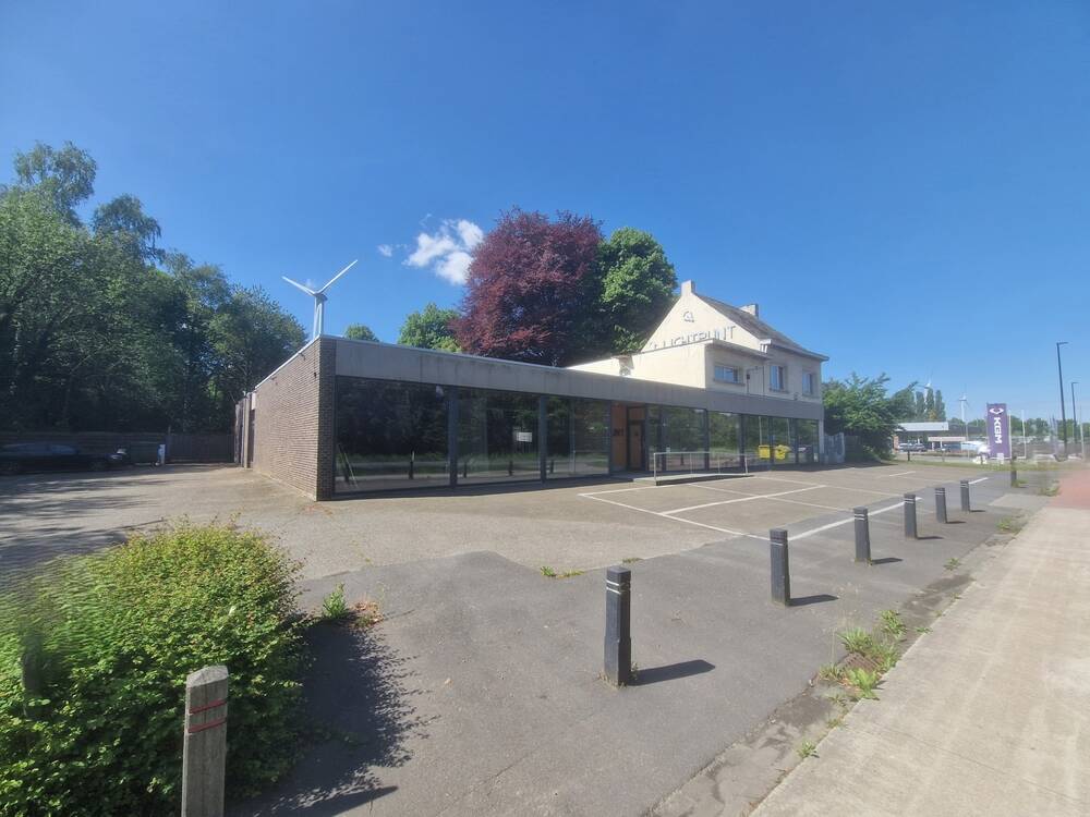 Handelszaak te koop in Geel 2440 980000.00€ slaapkamers 750.00m² - Zoekertje 485918