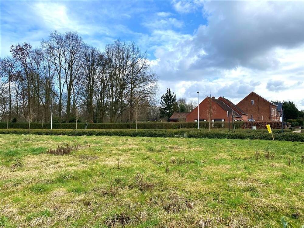 Grond te  koop in Vorst 2430 149000.00€  slaapkamers m² - Zoekertje 486763