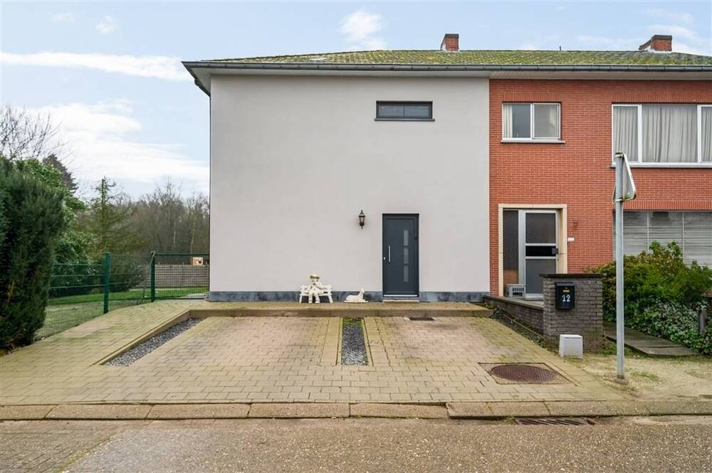 Huis te koop in Olen 2250 384000.00€ 3 slaapkamers 163.00m² - Zoekertje 486673