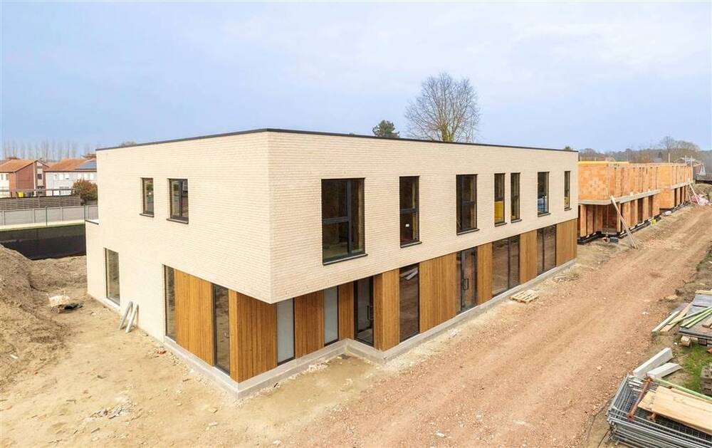 Huis te koop in Noorderwijk 2200 390413.00€ 3 slaapkamers 183.00m² - Zoekertje 486668