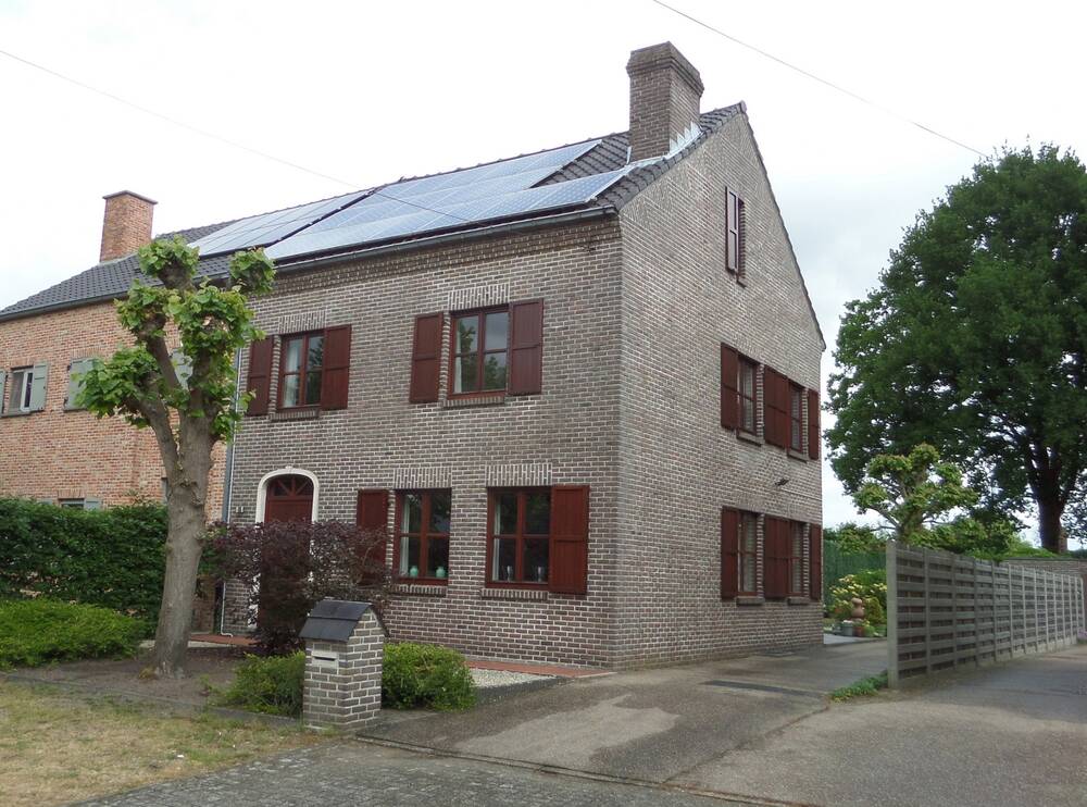 Huis te huur in Mol 2400 1250.00€ 3 slaapkamers m² - Zoekertje 486621
