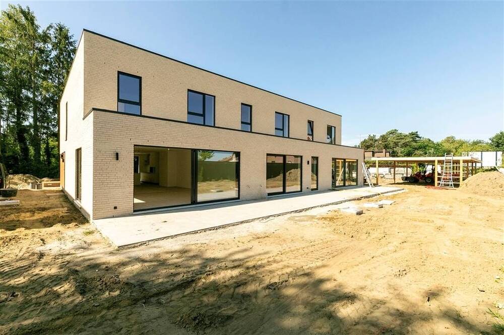 Huis te  koop in Noorderwijk 2200 390413.00€ 3 slaapkamers 183.00m² - Zoekertje 486665