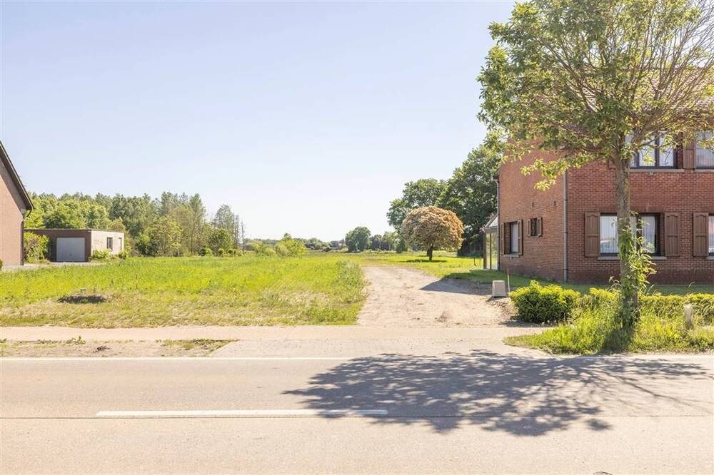 Grond te koop in Geel 2440 135000.00€ slaapkamers m² - Zoekertje 486699