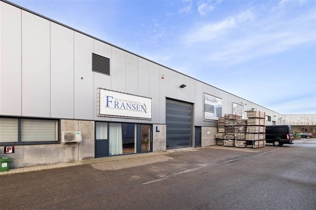 Handelszaak te koop in Westerlo 2260 599000.00€ slaapkamers m² - Zoekertje 486775