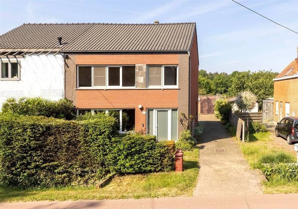 Huis te koop in Herentals 2200 349000.00€ 4 slaapkamers 203.00m² - Zoekertje 487007