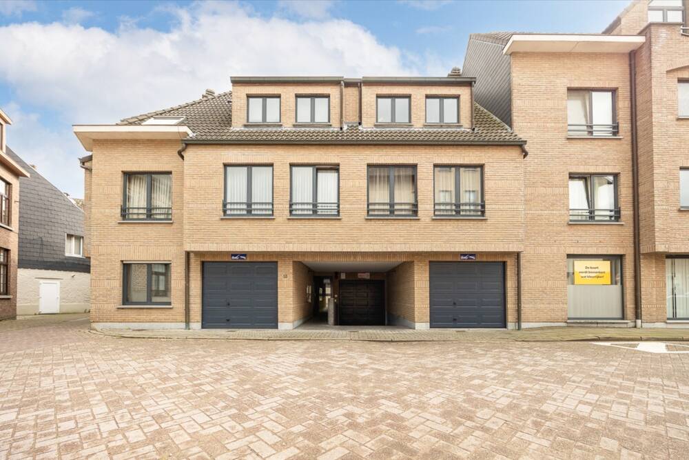 Parking te in Lier 2500 75.00€ slaapkamers m² - Zoekertje 488155