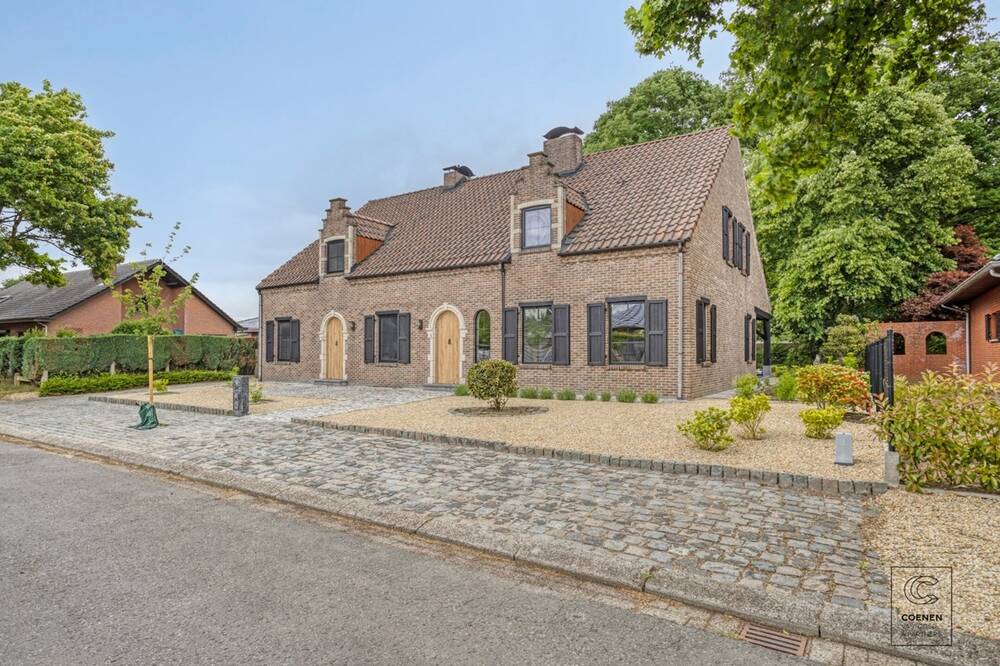Huis te koop in Grobbendonk 2280 775000.00€ slaapkamers 351.00m² - Zoekertje 489048