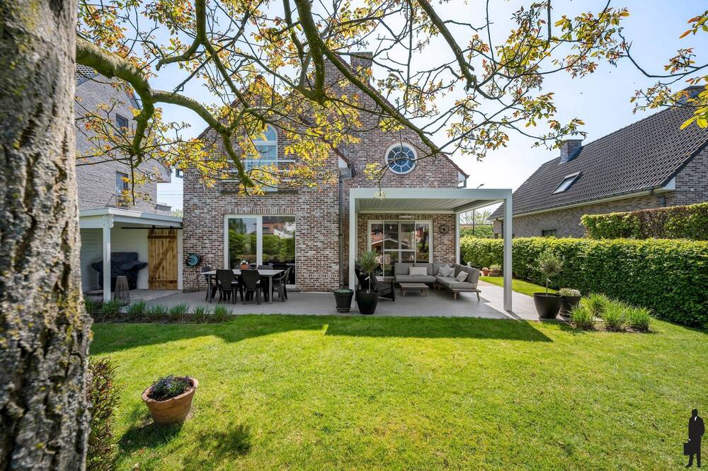 Huis te in Kapelle-op-den-Bos 1880 649000.00€ 3 slaapkamers 225.00m² - Zoekertje 490088