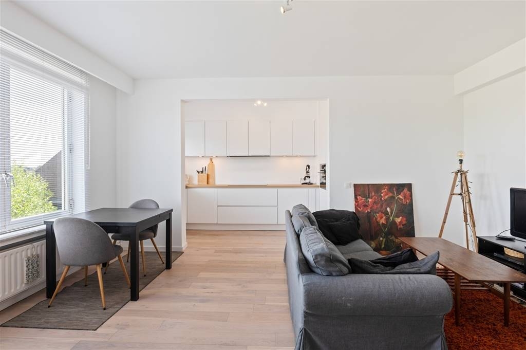 Appartement te koop in Berchem 2600 259000.00€ 2 slaapkamers 81.00m² - Zoekertje 489225