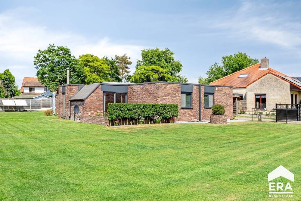 Huis te koop in Balen 2490 375000.00€ 2 slaapkamers 147.00m² - Zoekertje 491144