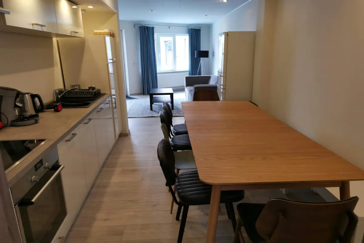 Huis te  huur in Antwerpen 2060 5400.00€  slaapkamers m² - Zoekertje 491170