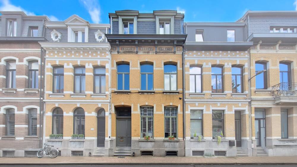 Huis te koop in Hoboken 2660 485000.00€ 4 slaapkamers 266.00m² - Zoekertje 492725