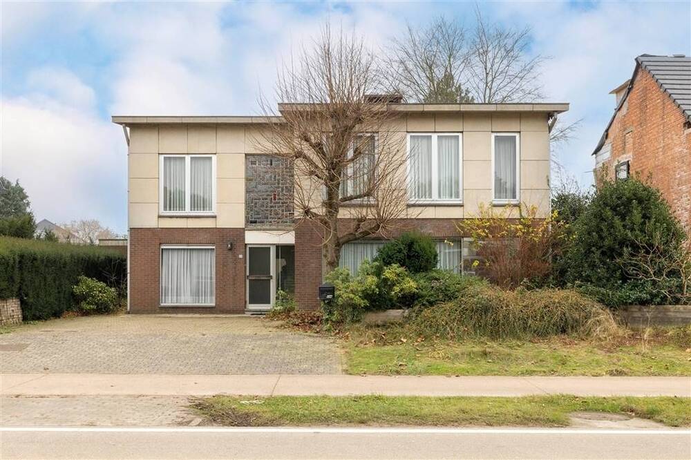 Huis te koop in Geel 2440 385000.00€ 5 slaapkamers 319.00m² - Zoekertje 492873