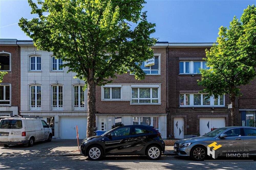 Appartement te  koop in Wilrijk 2610 239000.00€ 2 slaapkamers 85.00m² - Zoekertje 492389