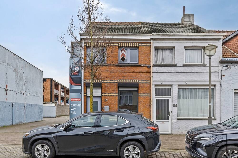Huis te koop in Deurne 2100 210000.00€ 4 slaapkamers 99.00m² - Zoekertje 493180