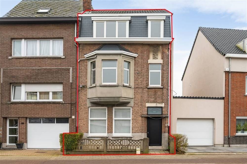 Huis te  huur in Lier 2500 1400.00€ 3 slaapkamers 207.00m² - Zoekertje 493397