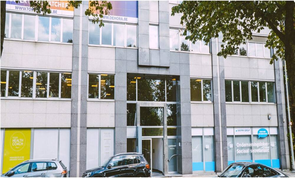 Handelszaak te huur in Berchem 2600 1750.00€ slaapkamers 168.00m² - Zoekertje 504629
