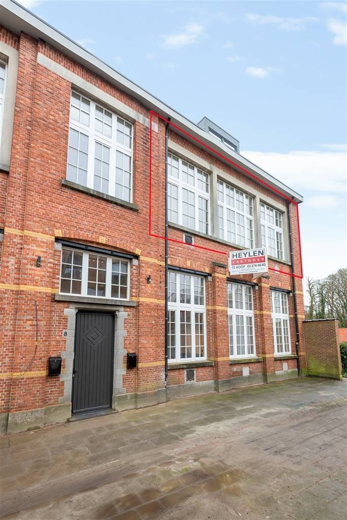 Appartement te  koop in Oostmalle 2390 399000.00€ 2 slaapkamers 196.00m² - Zoekertje 504952