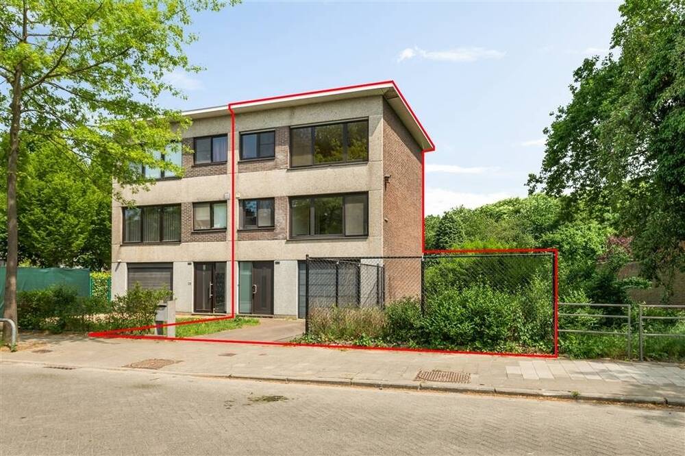 Huis te koop in Hoboken 2660 349000.00€ 3 slaapkamers 135.00m² - Zoekertje 504965