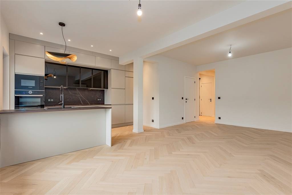Appartement te koop in Mortsel 2640 324000.00€ 2 slaapkamers 92.00m² - Zoekertje 504737