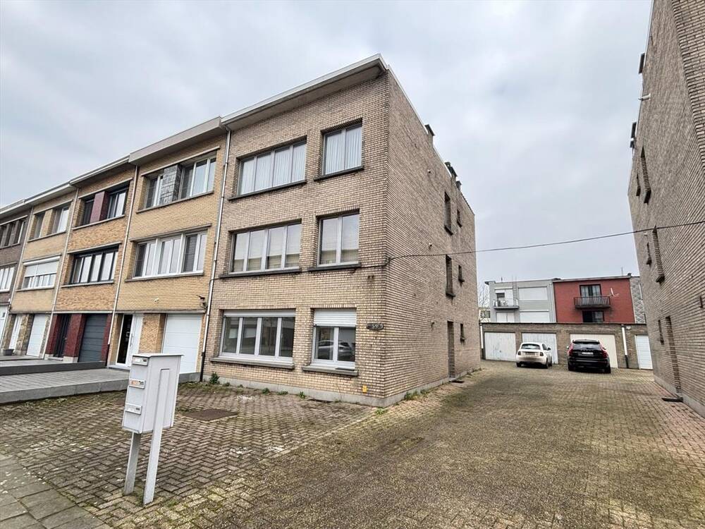 Huis te koop in Merksem 2170 645000.00€ slaapkamers m² - Zoekertje 504340