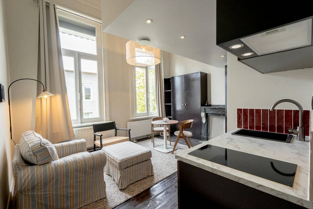 Appartement te huur in Antwerpen 2060 1195.00€ 0 slaapkamers 28.00m² - Zoekertje 493667