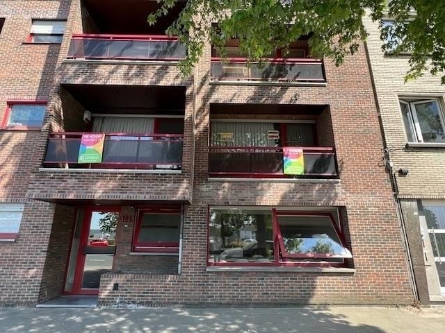 Appartement te koop in Boom 2850 235000.00€ 3 slaapkamers m² - Zoekertje 502878