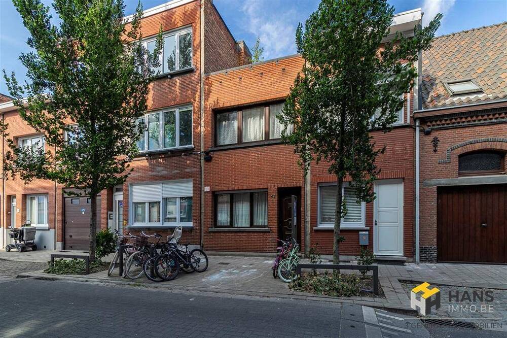 Huis te koop in Merksem 2170 265000.00€ 2 slaapkamers 87.00m² - Zoekertje 503356