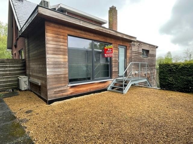 Handelszaak te huur in Mol 2400 470.00€ slaapkamers 40.00m² - Zoekertje 503418