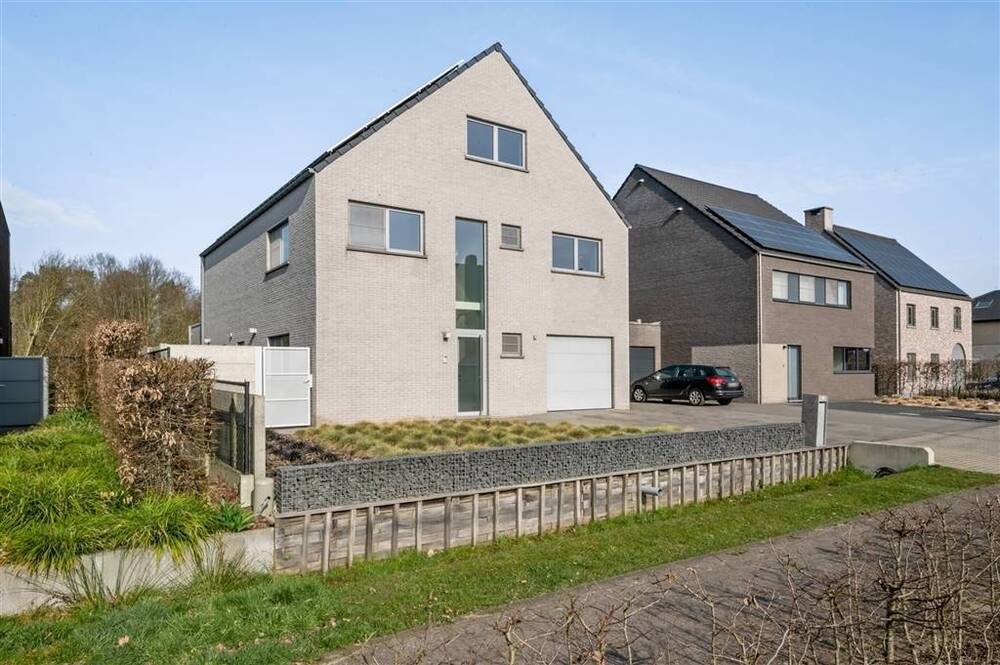 Huis te  koop in Putte 2580 850000.00€ 5 slaapkamers 390.00m² - Zoekertje 503935