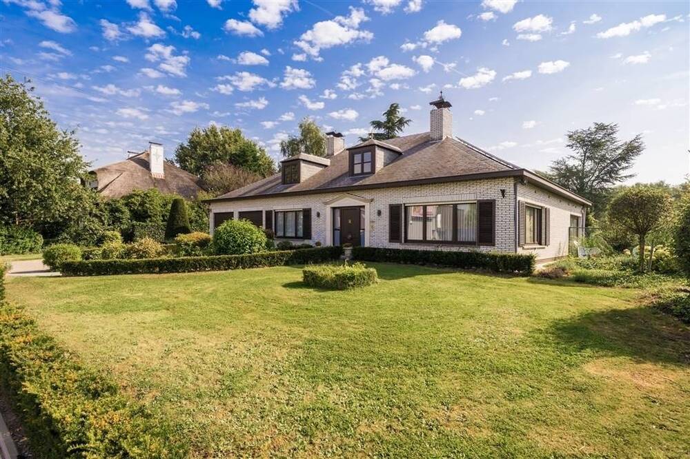 Villa te koop in Mechelen 2800 758000.00€ 5 slaapkamers 318.00m² - Zoekertje 503349