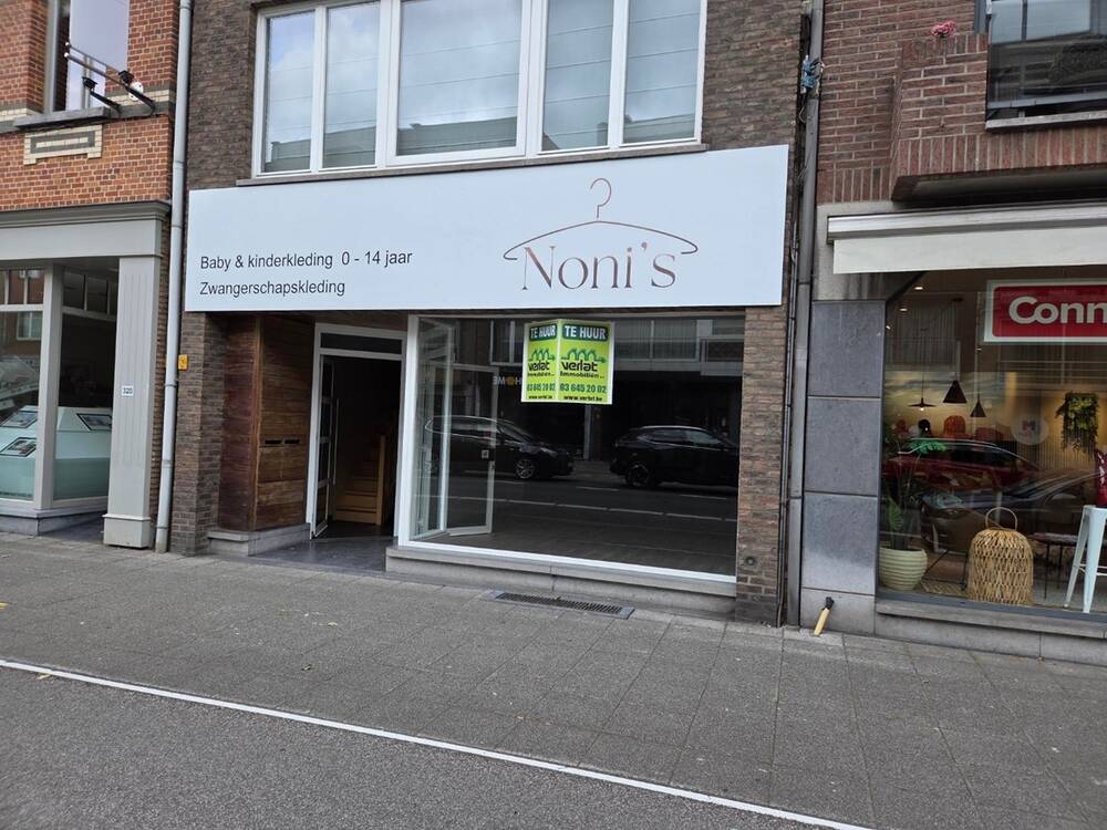 Handelszaak te  huur in Brasschaat 2930 1695.00€  slaapkamers m² - Zoekertje 500720