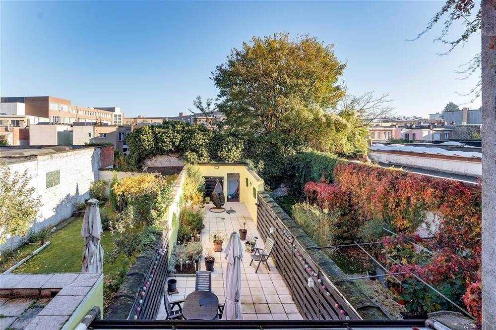 Huis te koop in Borgerhout 2140 329000.00€ 2 slaapkamers 161.00m² - Zoekertje 501466