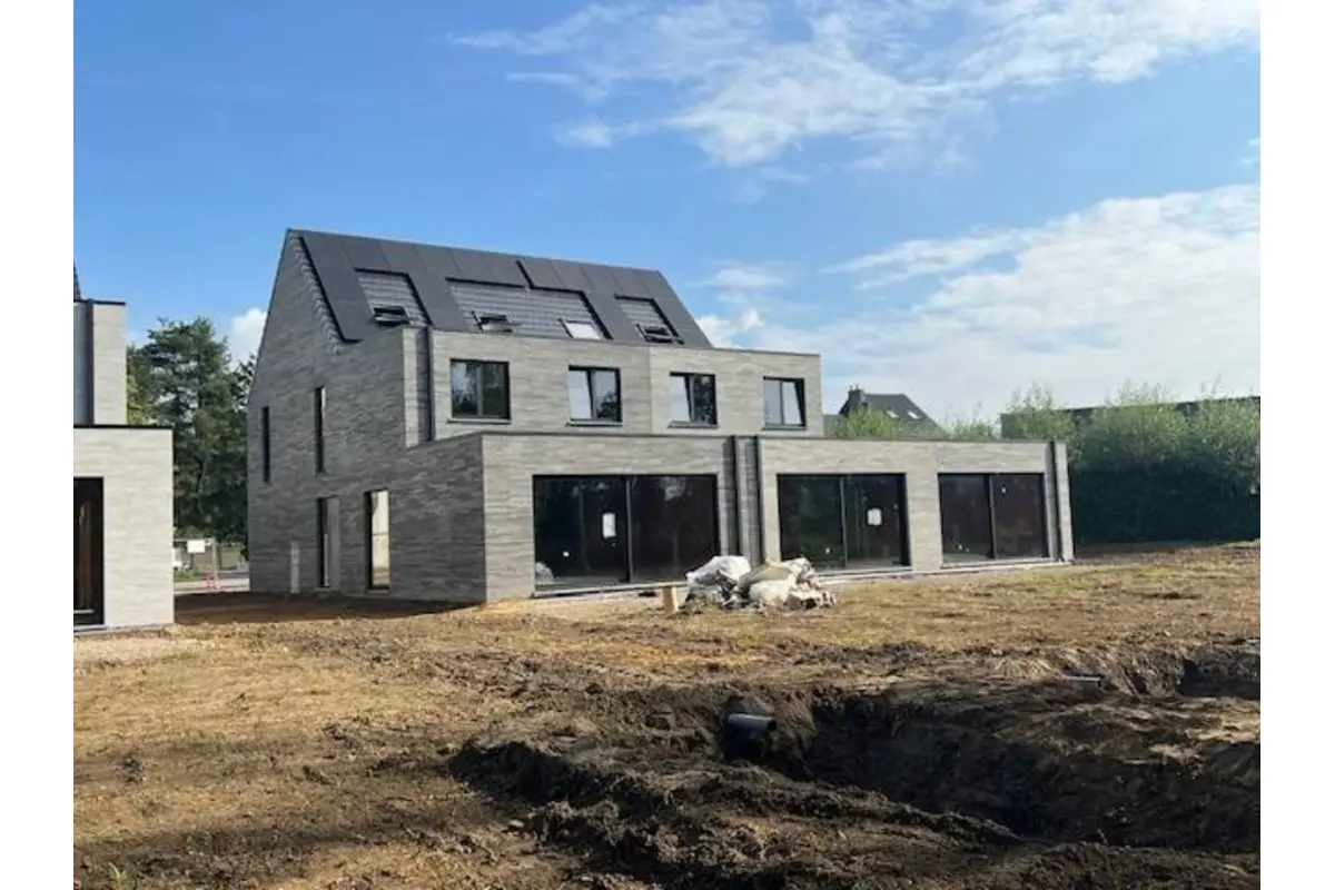 Huis te  koop in Sint-Katelijne-Waver 2860 702000.00€ 4 slaapkamers 273.00m² - Zoekertje 501098