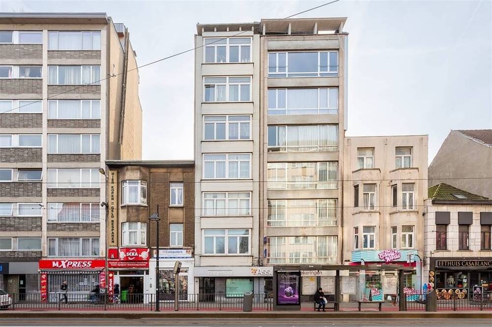 Appartement te koop in Borgerhout 2140 149000.00€ 2 slaapkamers 82.00m² - Zoekertje 501029