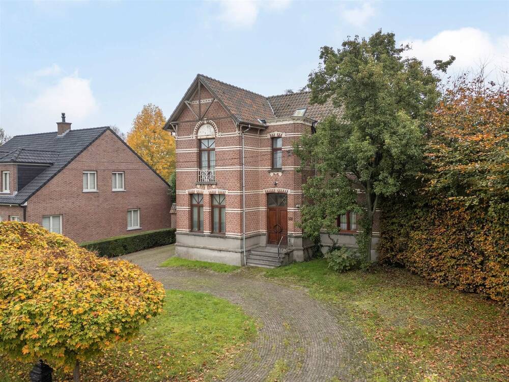 Huis te koop in Zwijndrecht 2070 750000.00€ 6 slaapkamers 415.00m² - Zoekertje 501573