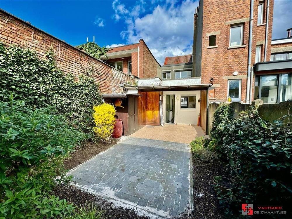 Huis te koop in Antwerpen 2020 222000.00€ 2 slaapkamers 127.00m² - Zoekertje 499633