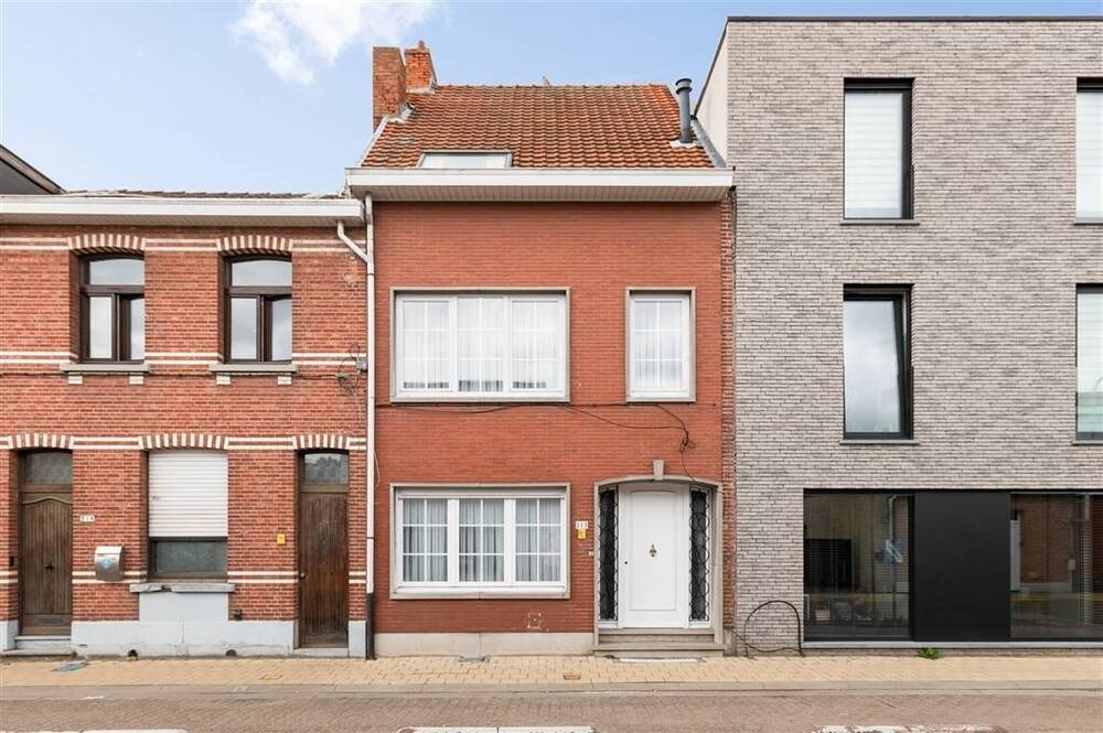 Huis te koop in Kapellen 2950 309000.00€ 3 slaapkamers 166.00m² - Zoekertje 499711