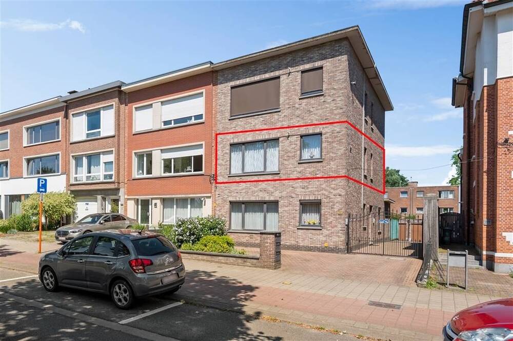Appartement te koop in Mortsel 2640 239000.00€ 2 slaapkamers 74.00m² - Zoekertje 500061