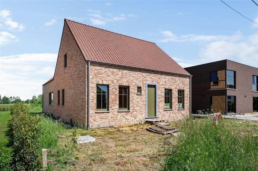 Huis te koop in Onze-Lieve-Vrouw-Waver 2861 598000.00€ 5 slaapkamers 335.45m² - Zoekertje 500087