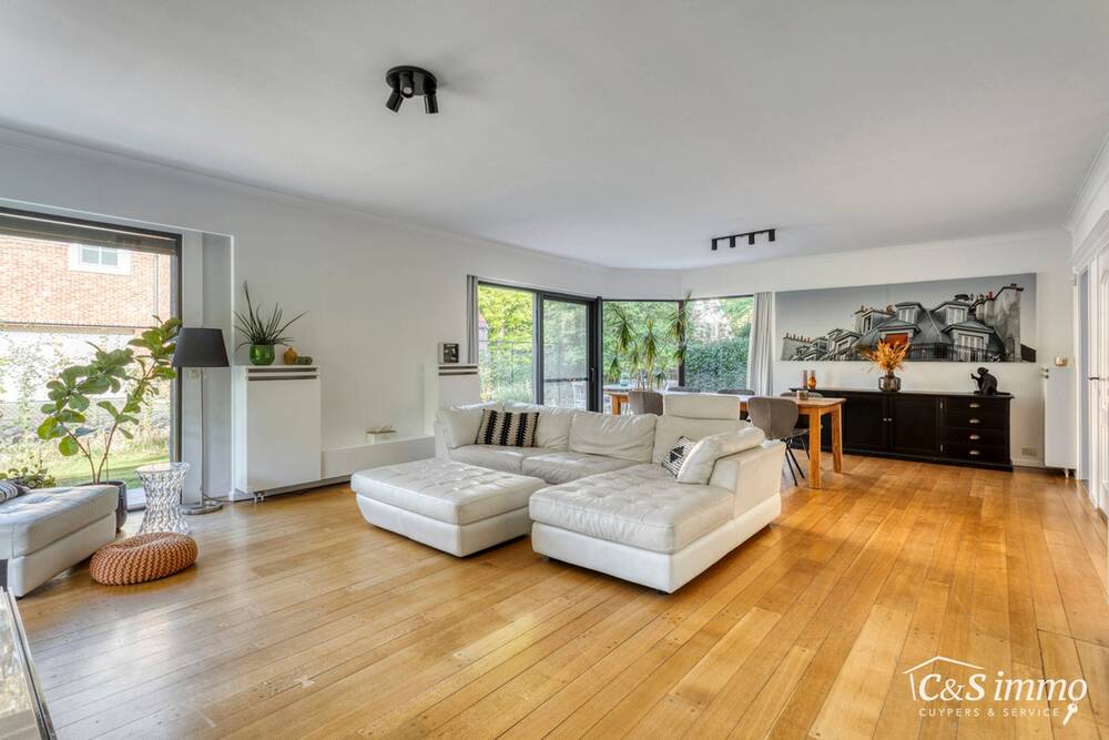 Huis te koop in Brasschaat 2930 895000.00€ 4 slaapkamers 300.00m² - Zoekertje 500461